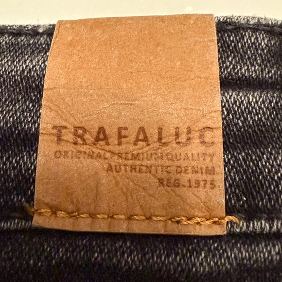 ZARA TRAFALUC WOMENS HIGH RISE DENIM MINI SKIRT, SIZE US LARGE, OFF GREY WASH - Picture 5 of 10